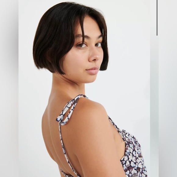 Aritzia Sunday Best Maxwell Dress - Picture 2 of 8